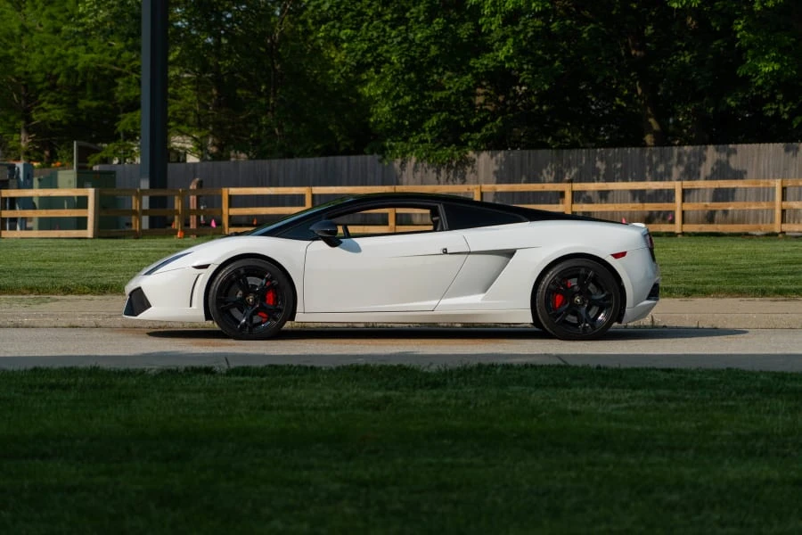 2013 Lamborghini Gallardo - Image 7 of 17