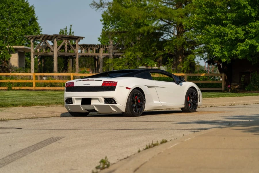 2013 Lamborghini Gallardo - Image 3 of 17