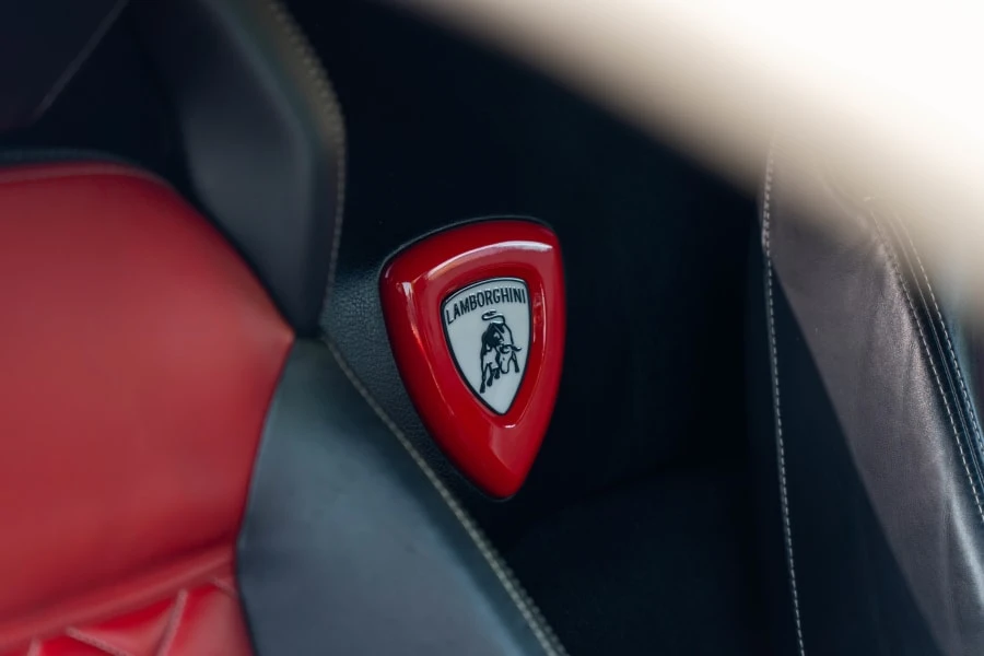 2013 Lamborghini Gallardo - Image 11 of 17