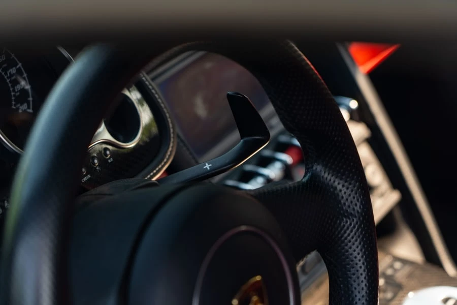 2013 Lamborghini Gallardo - Image 15 of 17
