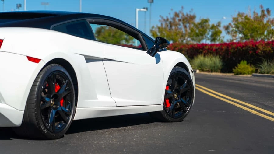 2013 Lamborghini Gallardo - Image 7 of 20