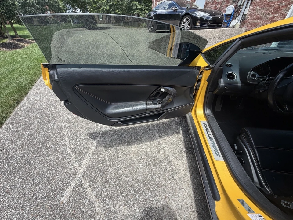 2013 Lamborghini Gallardo - Image 20 of 27