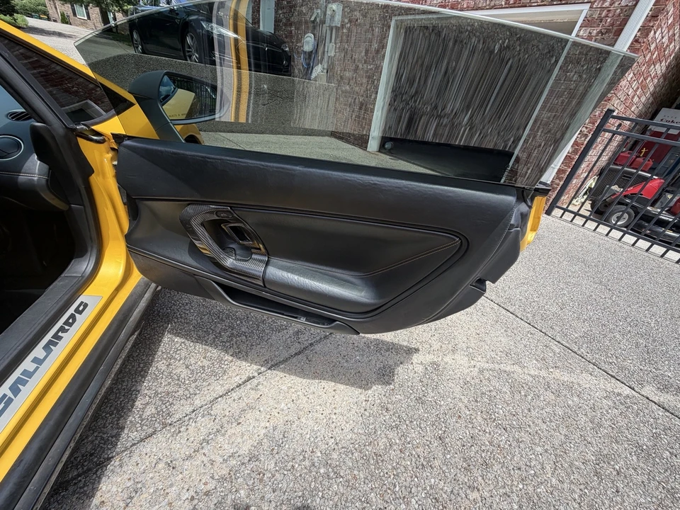 2013 Lamborghini Gallardo - Image 21 of 27
