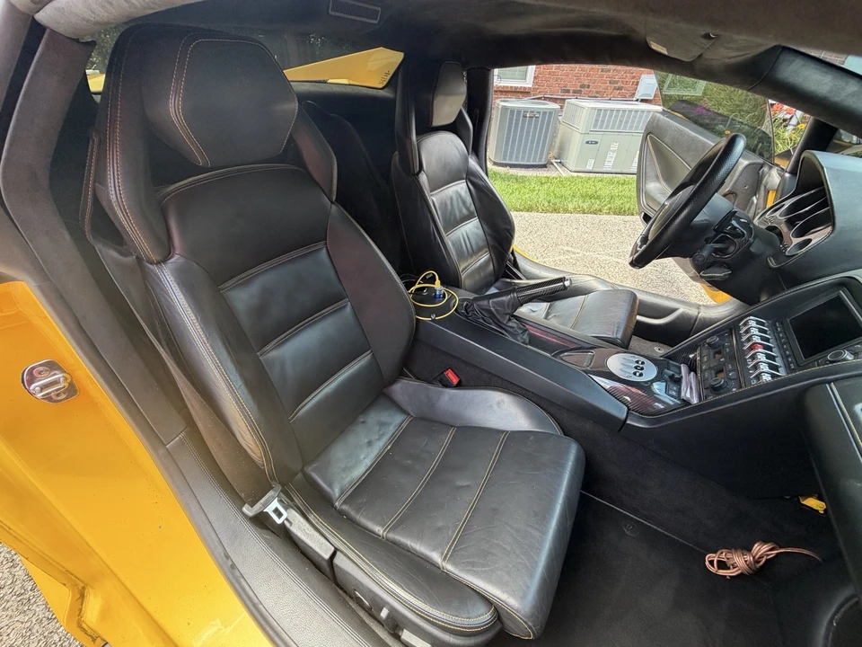 2013 Lamborghini Gallardo - Image 23 of 27