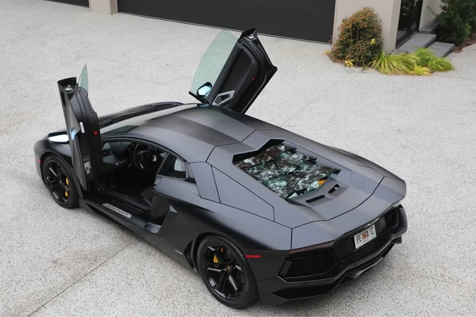 2013 Lamborghini Aventador LP700-4 - Image 10 of 20