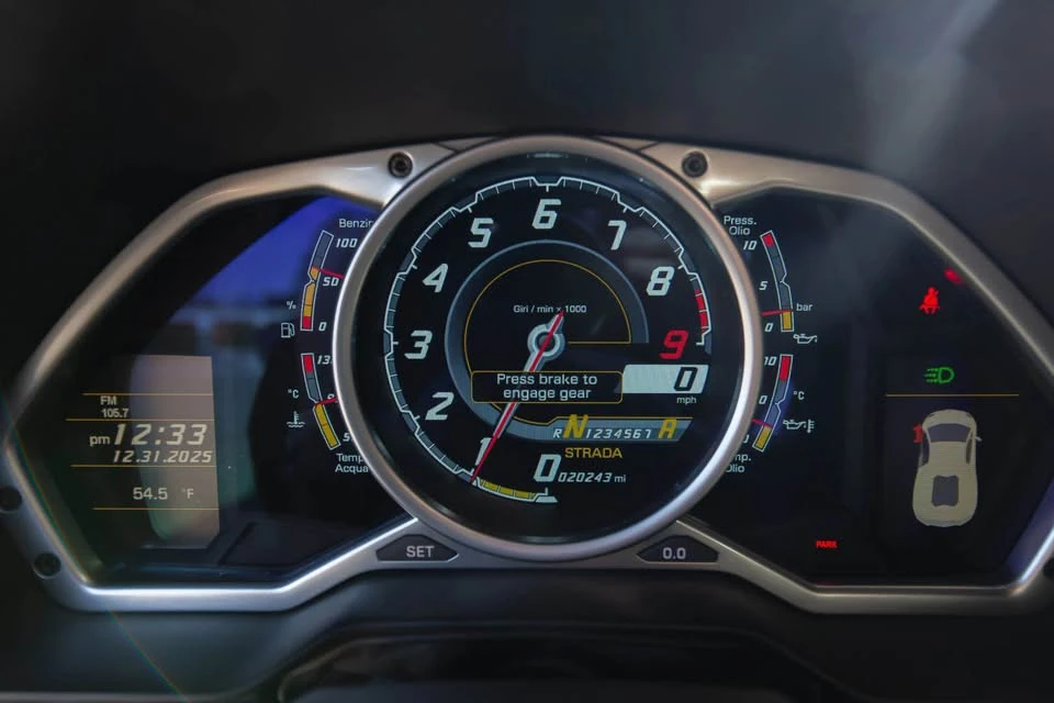 2013 Lamborghini Aventador LP700-4 - Image 14 of 14