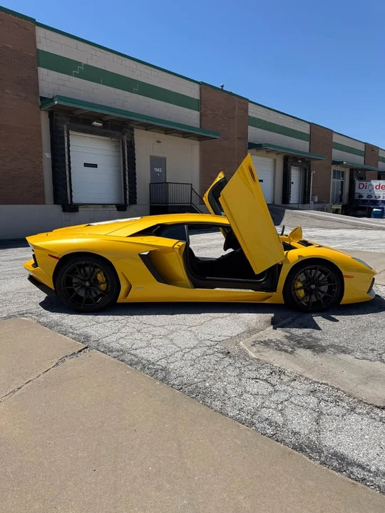 2013 Lamborghini Aventador LP700-4 - Image 6 of 14