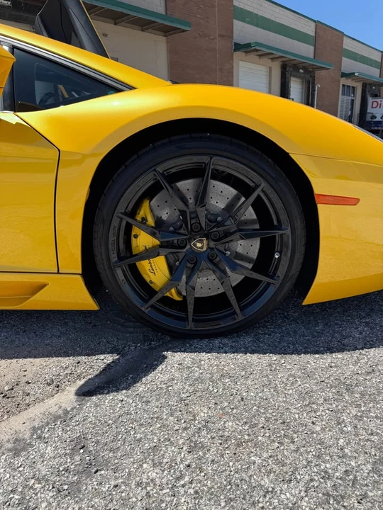 2013 Lamborghini Aventador LP700-4 - Image 7 of 14