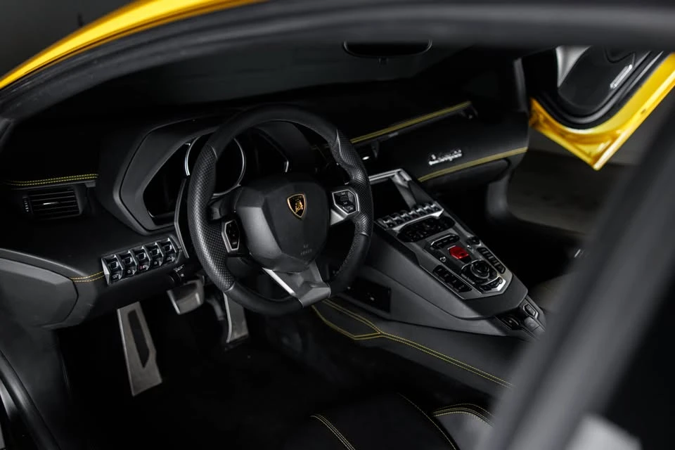 2013 Lamborghini Aventador LP700-4 - Image 6 of 19