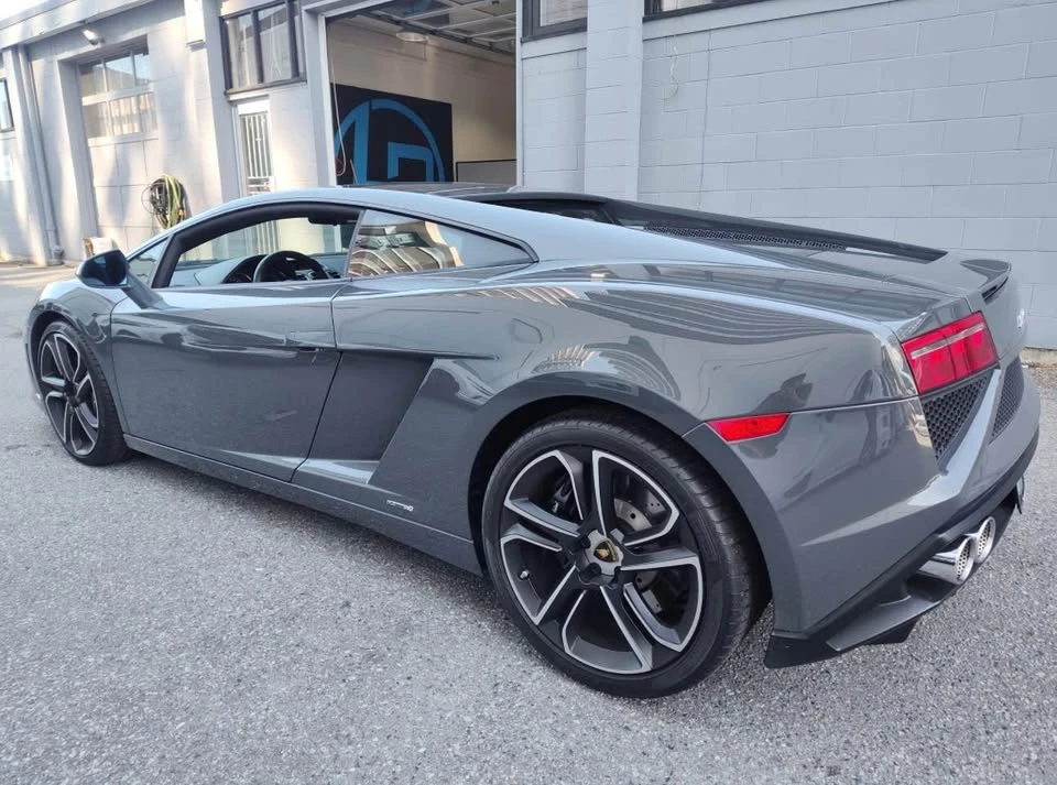 2013 Lamborghini Gallardo - Image 2 of 9