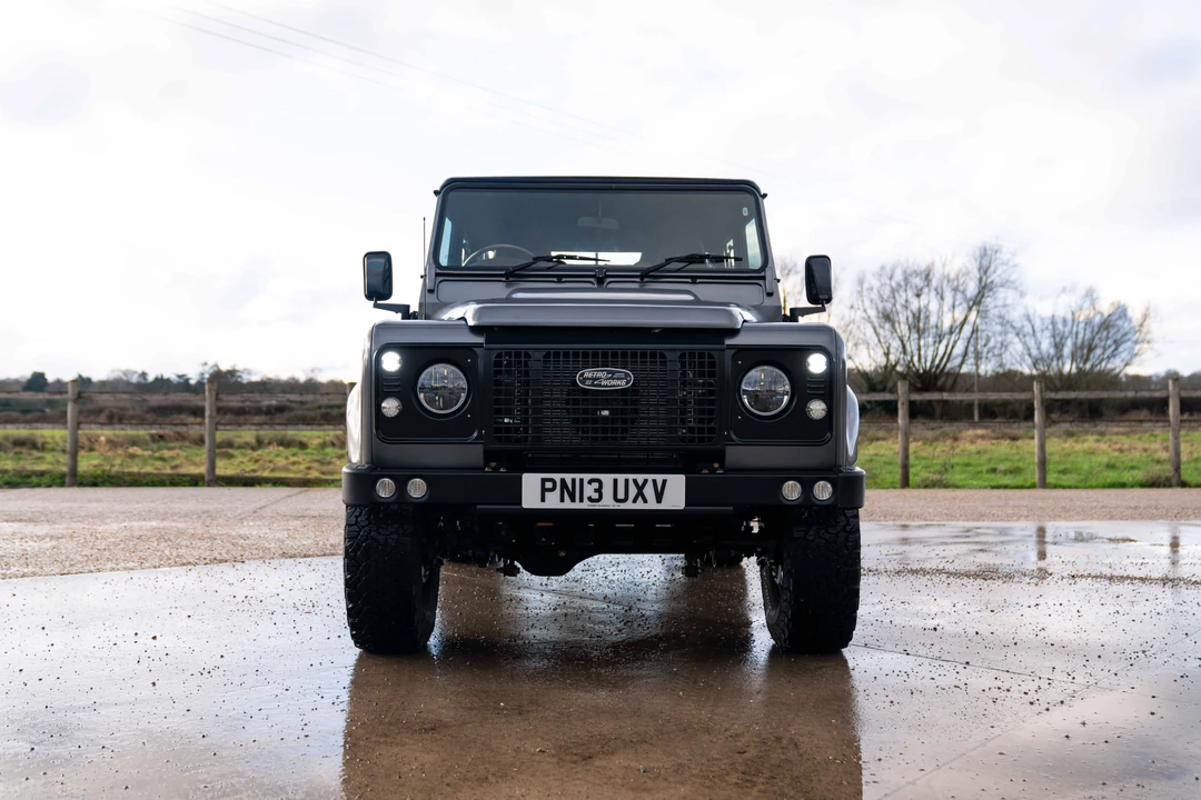 2013 Land Rover Defender 110 - Image 2 of 31