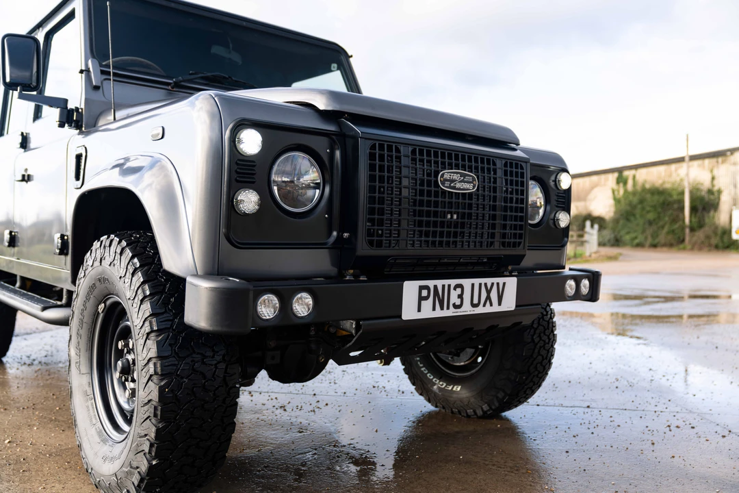 2013 Land Rover Defender 110 - Image 22 of 31