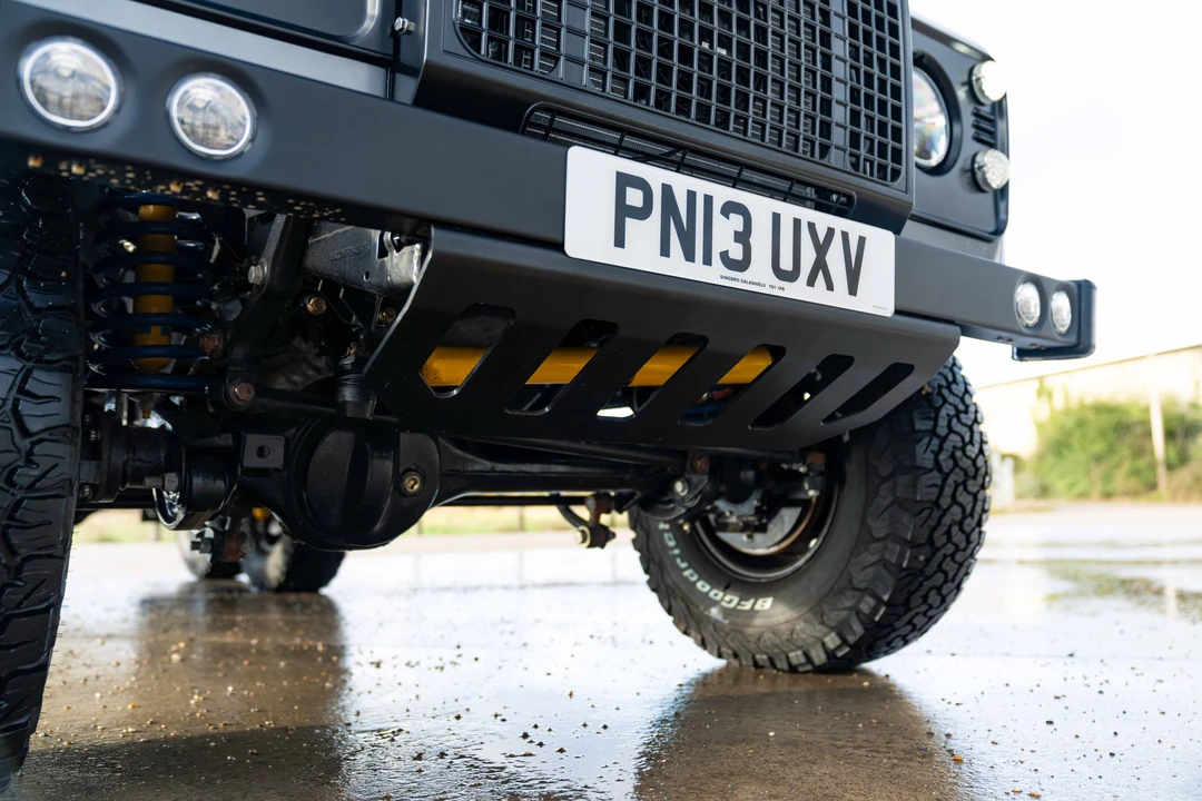 2013 Land Rover Defender 110 - Image 23 of 31