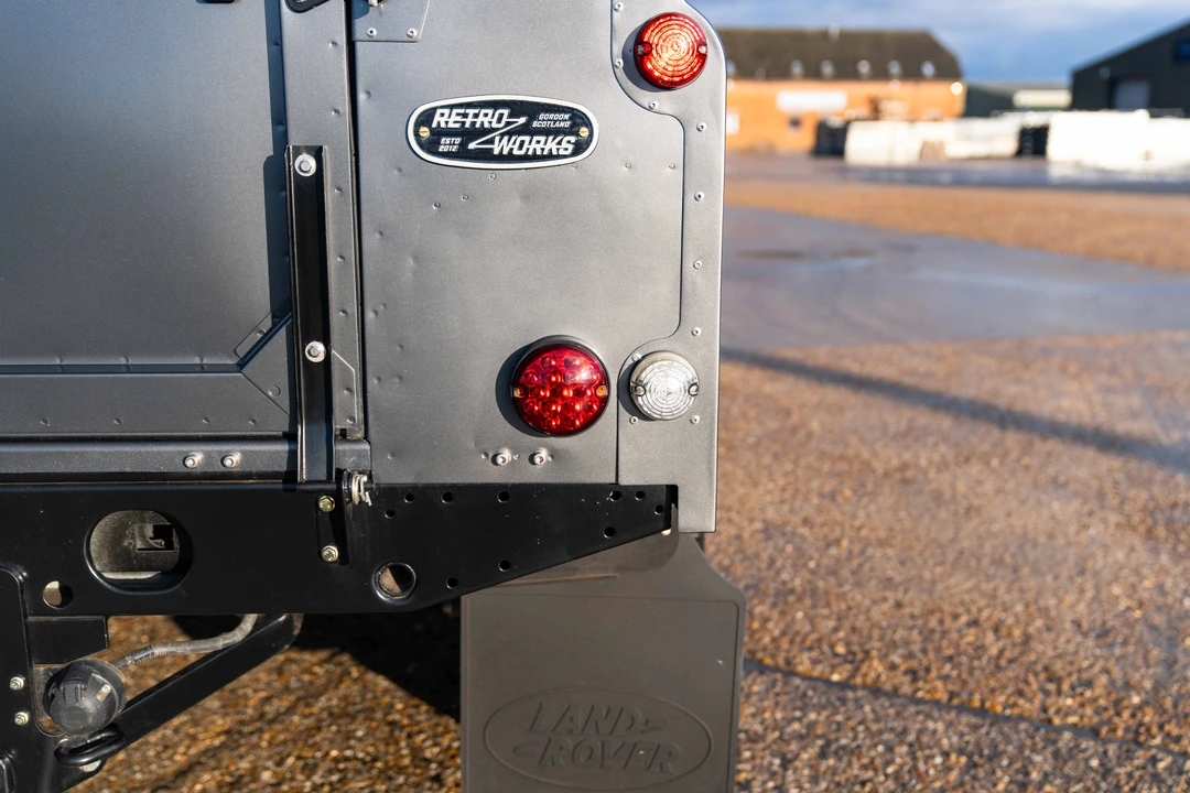 2013 Land Rover Defender 110 - Image 30 of 31