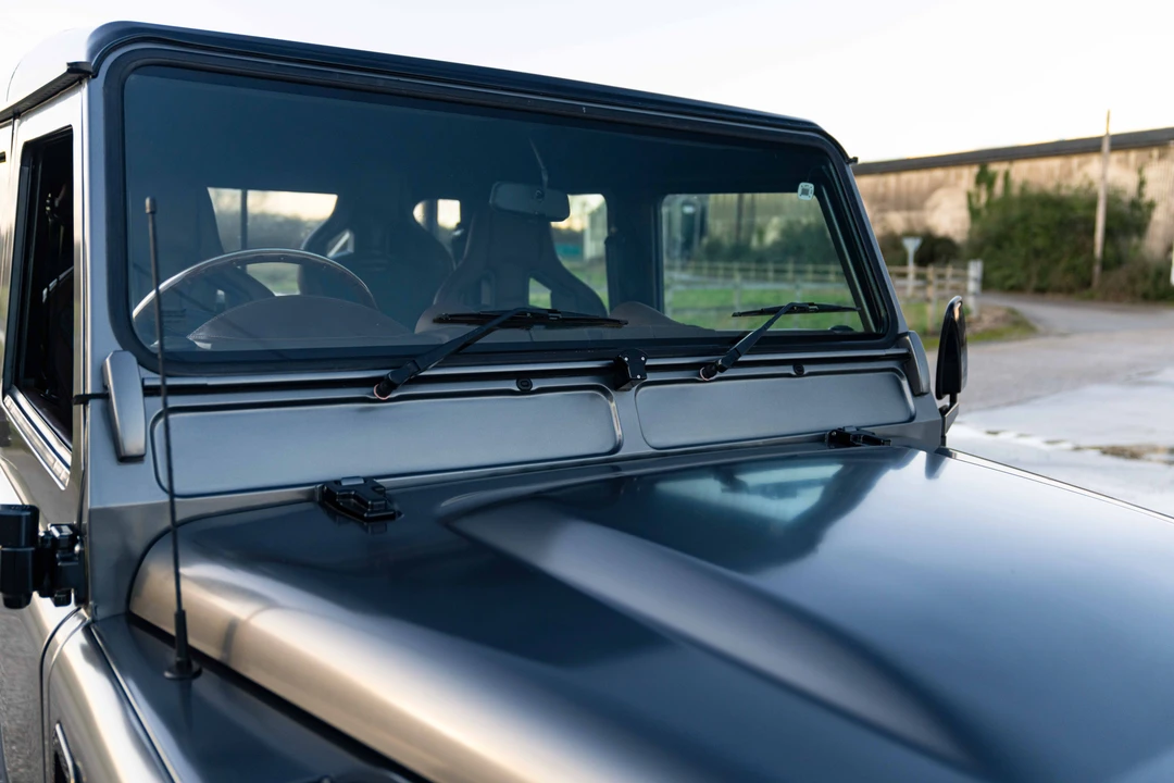 2013 Land Rover Defender 110 - Image 11 of 31