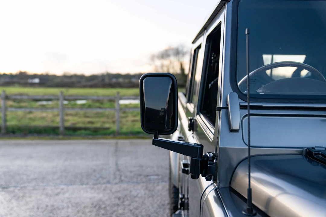 2013 Land Rover Defender 110 - Image 13 of 31