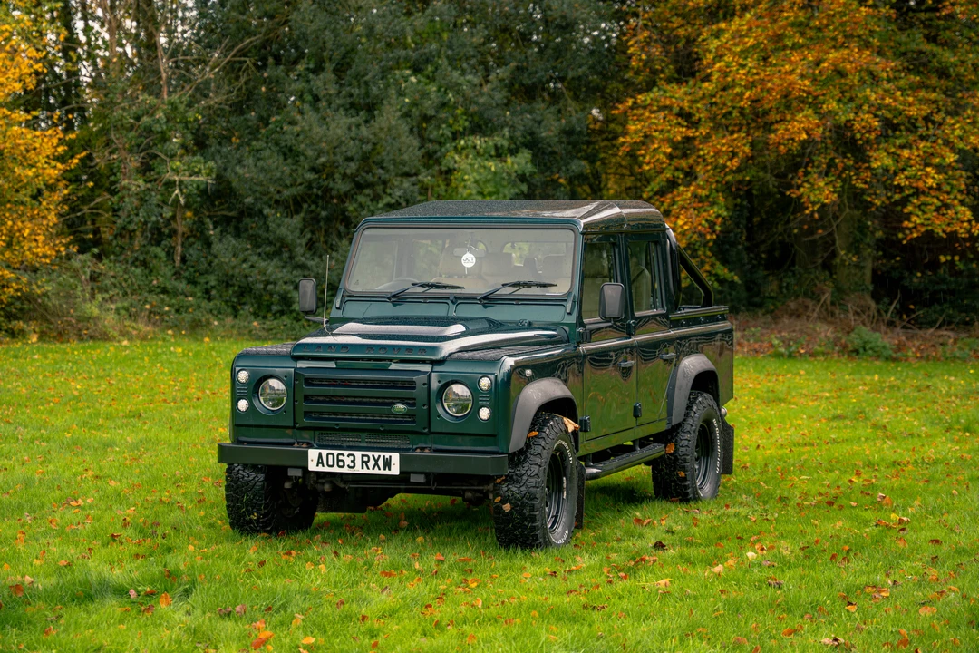2013 Land Rover Defender 110 - Image 9 of 31