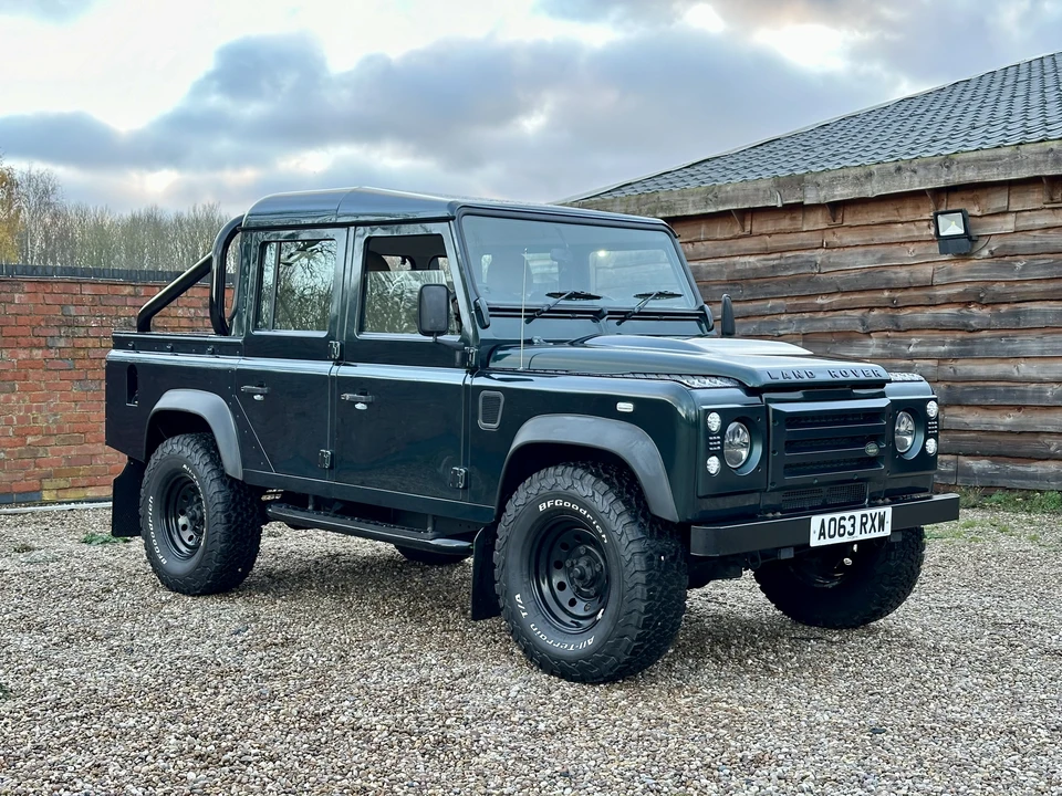 2013 Land Rover Defender 110 - Image 8 of 31