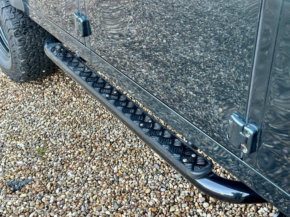 2013 Land Rover Defender 110 - Image 30 of 31