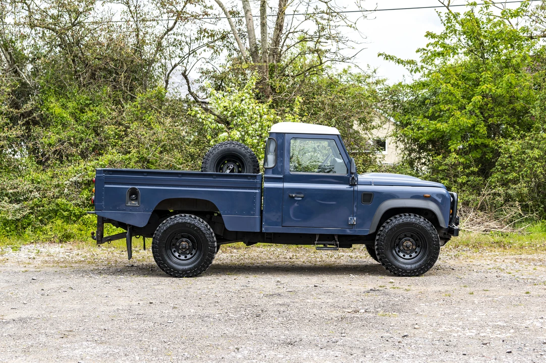 2013 Land Rover Defender 110 - Image 20 of 31