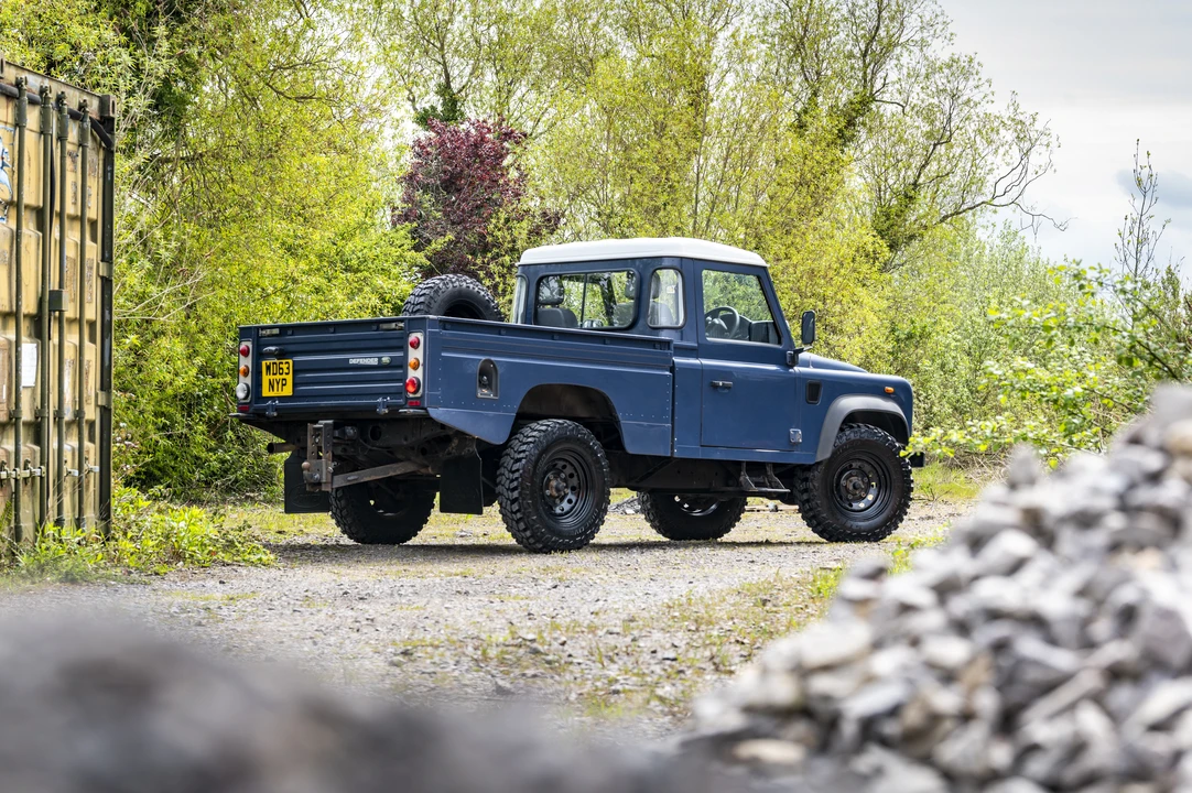 2013 Land Rover Defender 110 - Image 21 of 31