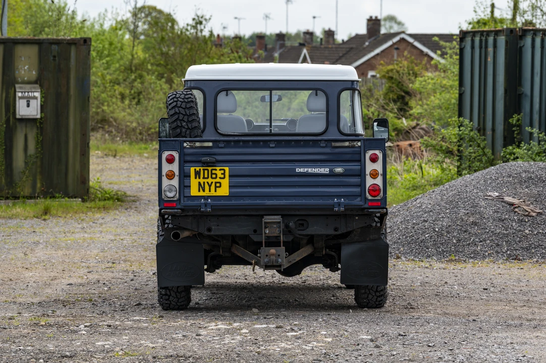 2013 Land Rover Defender 110 - Image 22 of 31