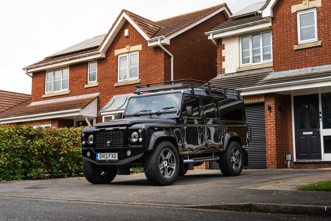 2013 Land Rover Defender 110 - Image 11 of 31