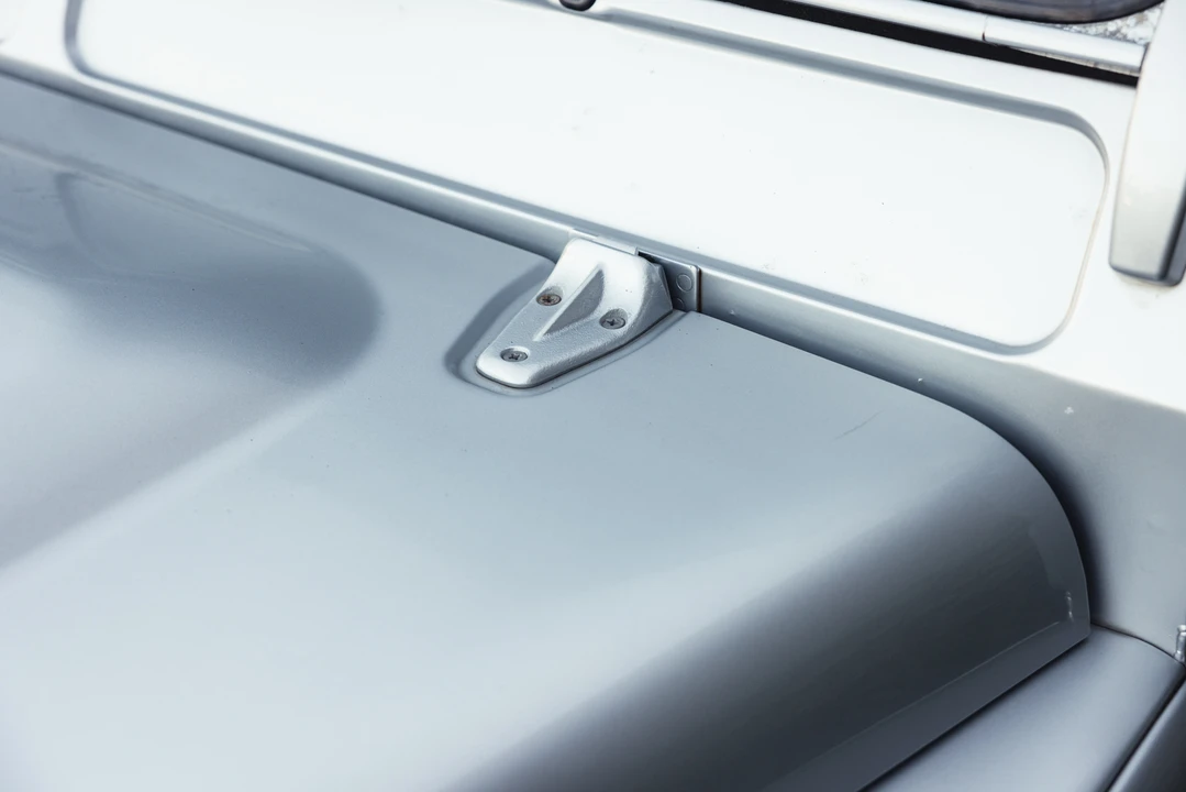 2013 Land Rover Defender 110 - Image 9 of 31