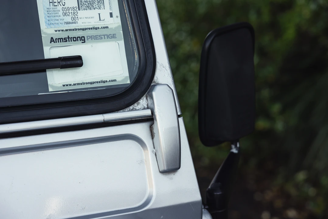 2013 Land Rover Defender 110 - Image 12 of 31