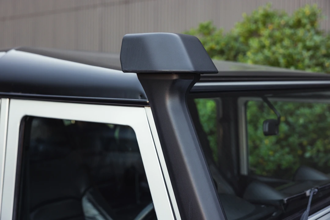 2013 Land Rover Defender 110 - Image 27 of 31