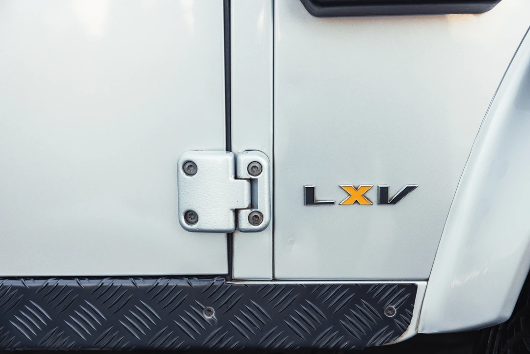 2013 Land Rover Defender 110 - Image 29 of 31