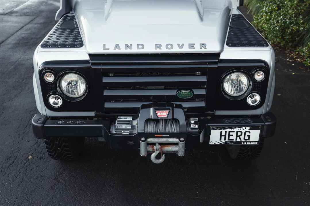 2013 Land Rover Defender 110 - Image 31 of 31