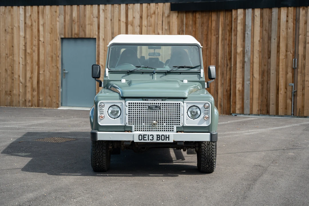 2013 Land Rover Defender 110 - Image 2 of 31