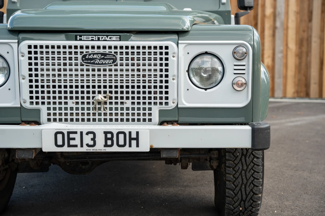 2013 Land Rover Defender 110 - Image 26 of 31
