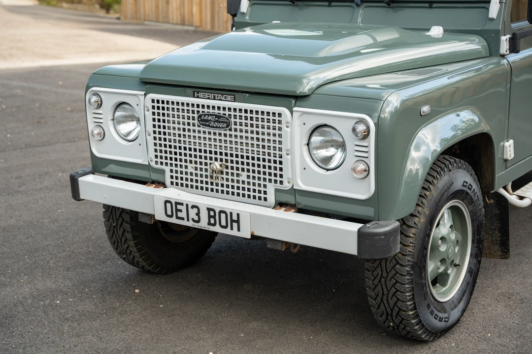 2013 Land Rover Defender 110 - Image 27 of 31