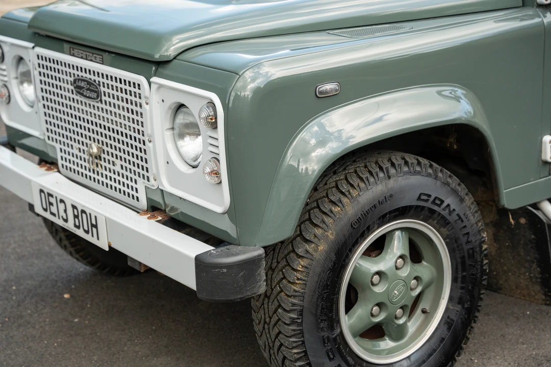 2013 Land Rover Defender 110 - Image 28 of 31