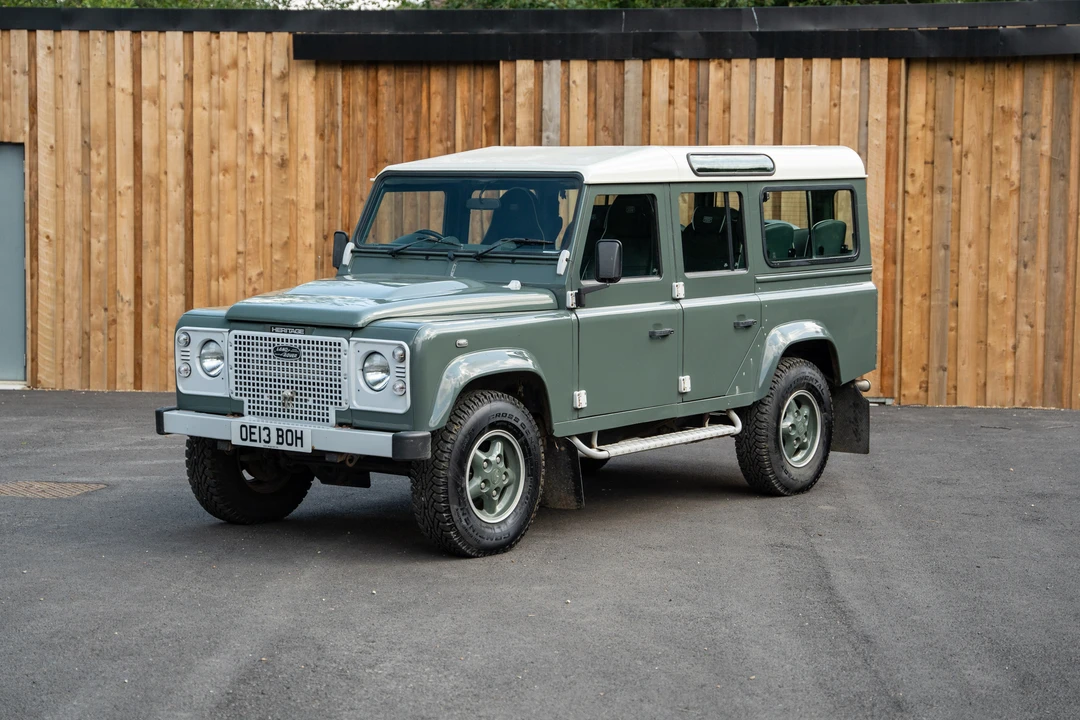 2013 Land Rover Defender 110 - Image 11 of 31