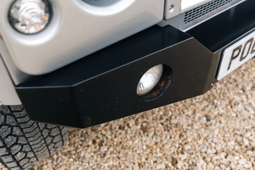 2013 Land Rover Defender 110 - Image 14 of 31
