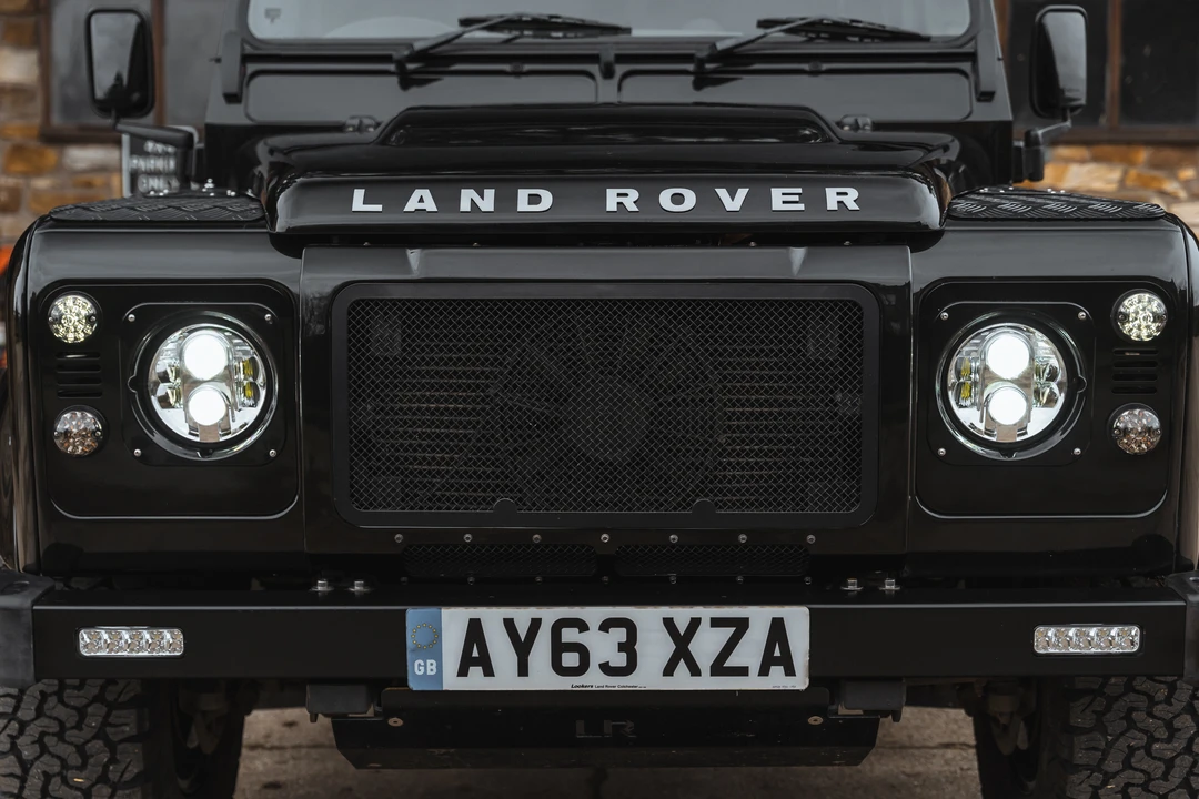 2013 Land Rover Defender 110 - Image 20 of 31
