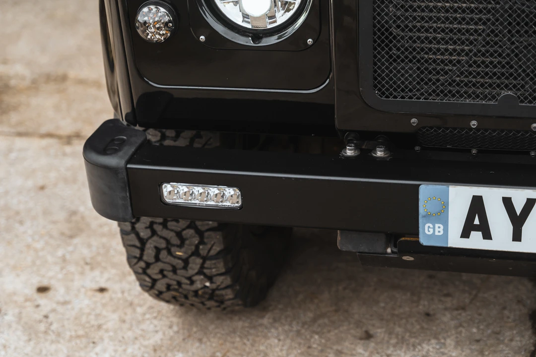 2013 Land Rover Defender 110 - Image 21 of 31