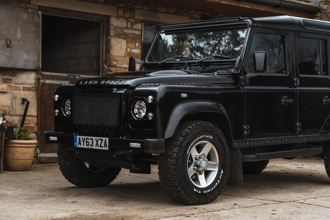 2013 Land Rover Defender 110 - Image 25 of 31