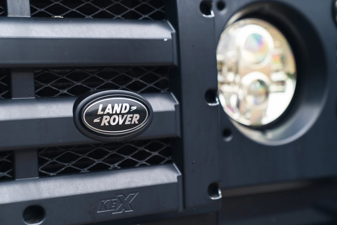 2013 Land Rover Defender 110 - Image 13 of 31