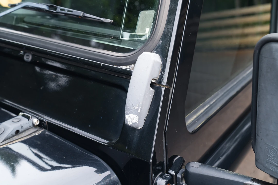 2013 Land Rover Defender 110 - Image 28 of 31