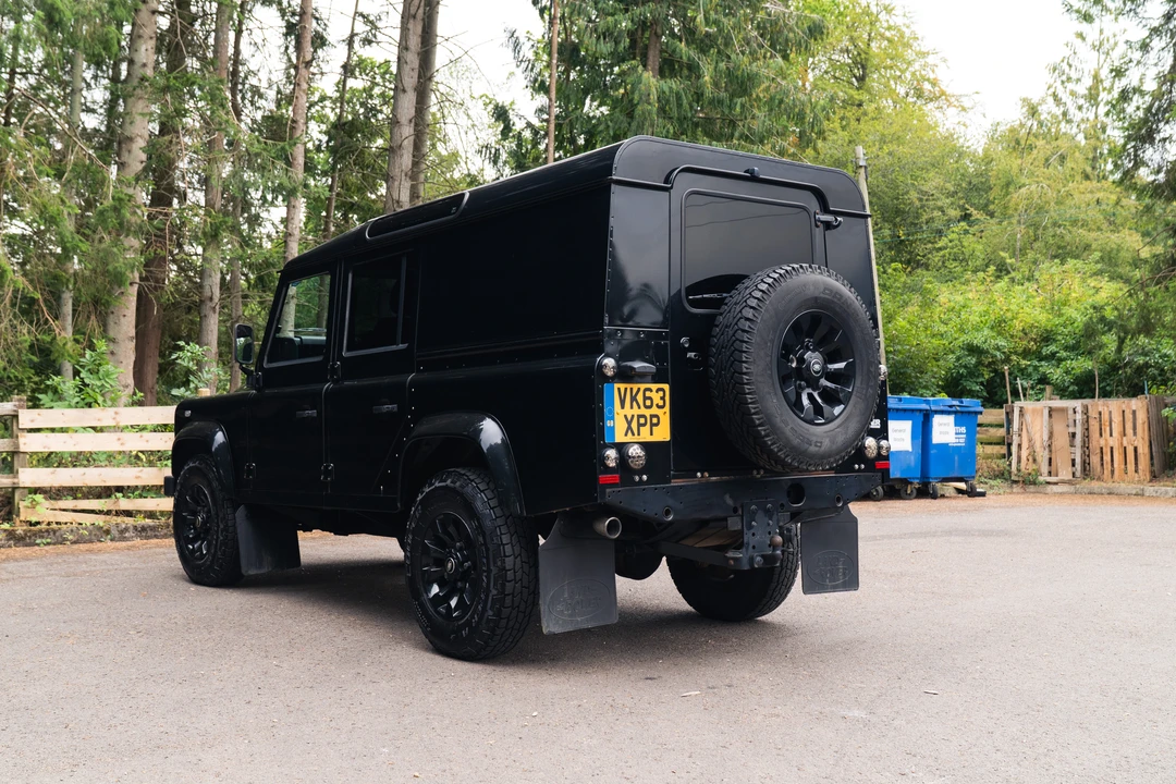 2013 Land Rover Defender 110 - Image 7 of 31