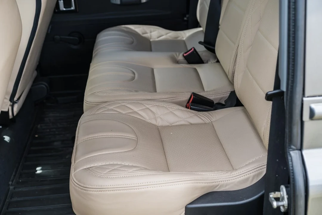2013 Land Rover Defender 110 - Image 30 of 30