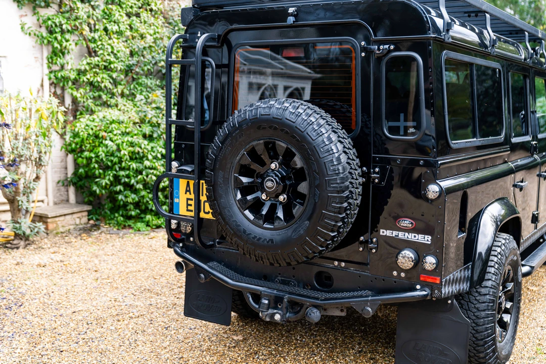 2013 Land Rover Defender 110 - Image 26 of 31