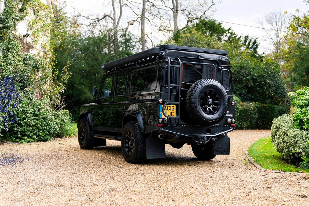 2013 Land Rover Defender 110 - Image 7 of 31