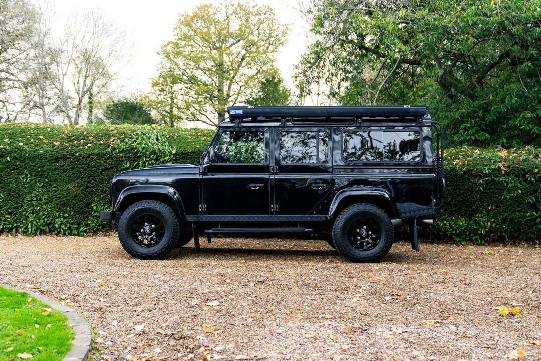 2013 Land Rover Defender 110 - Image 8 of 31