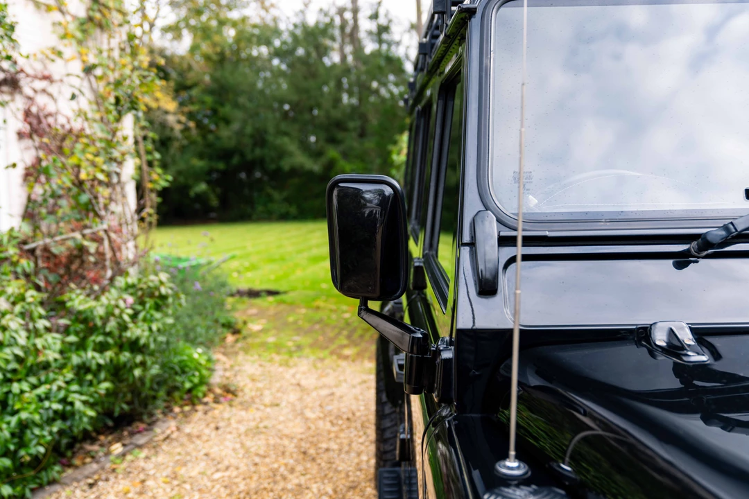 2013 Land Rover Defender 110 - Image 23 of 31