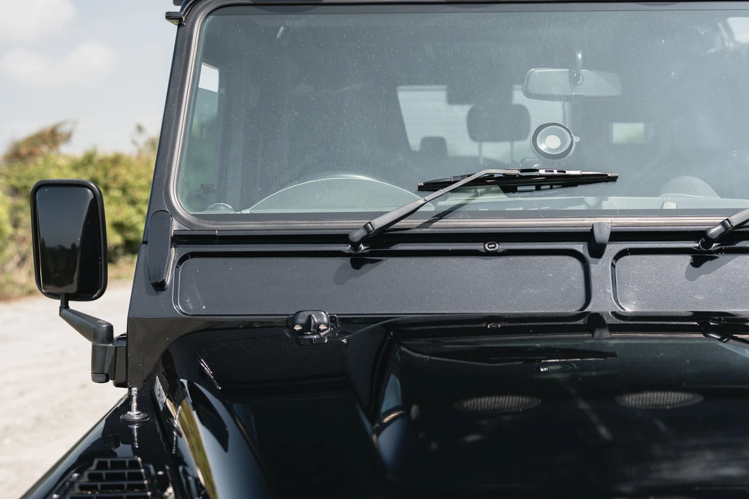 2013 Land Rover Defender 110 - Image 16 of 31
